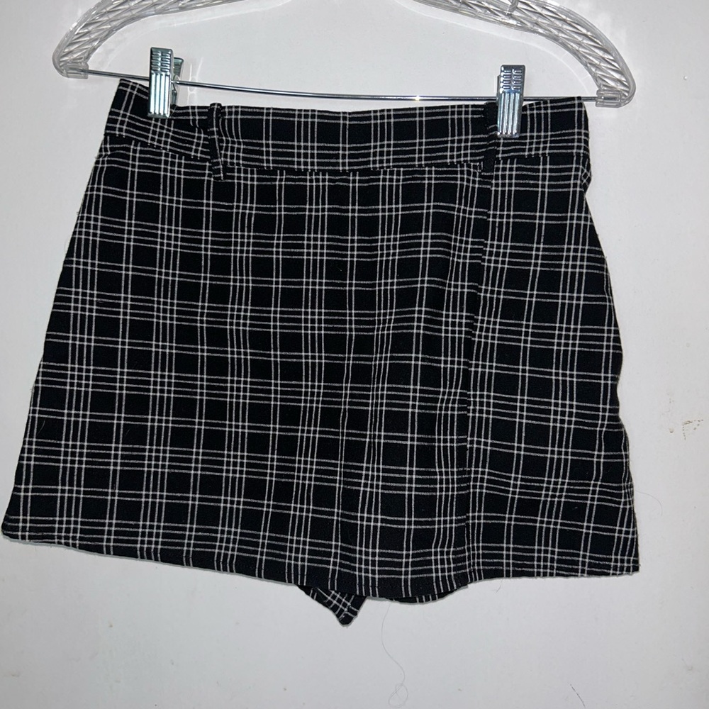 Small LA Hearts Mini Skirt with Shorts inside